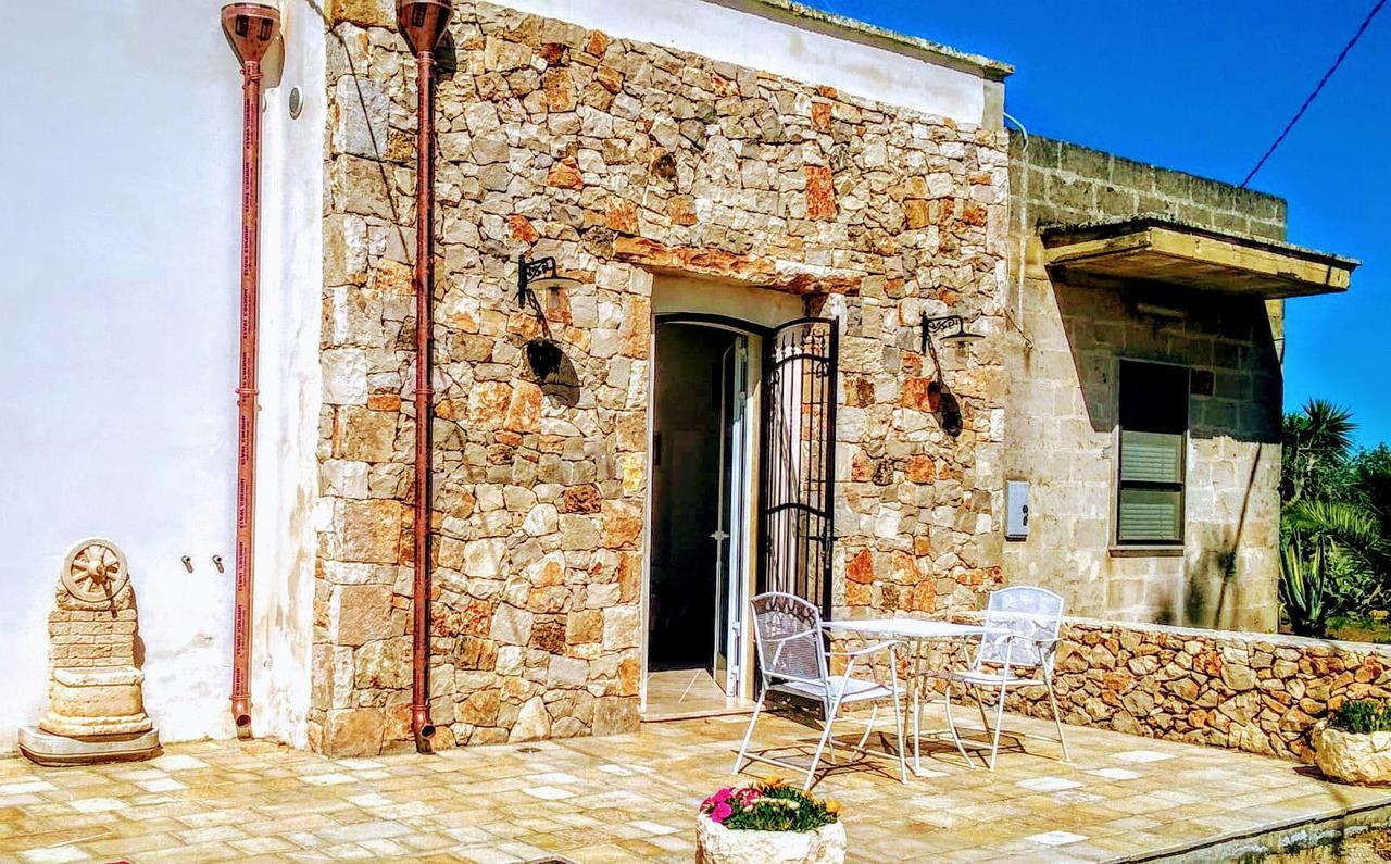 Villa Casale Conte Dell'Anna à Porto Cesareo Extérieur photo